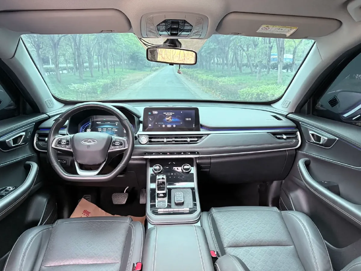 2021 Chery Tiggo 8 Plus 1.6T 197HP L4 7DCT,autocango,china used car exporter,china ev exporter,chinese used car exporter,chinese used ev exporter