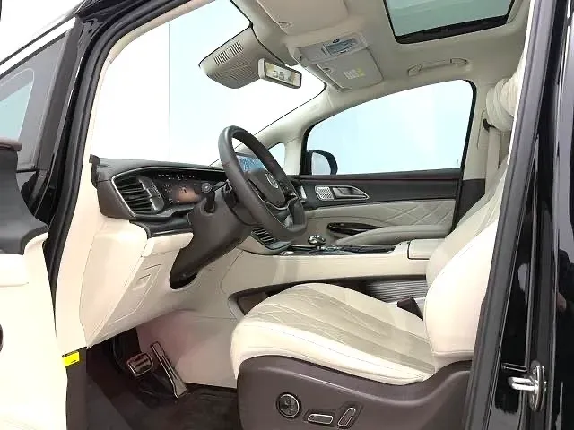 2025 Denza D9 1.5T 156HP L4 E-CVT PHEV 40KWH,autocango,china used car exporter,china ev exporter,chinese used car exporter,chinese used ev exporter