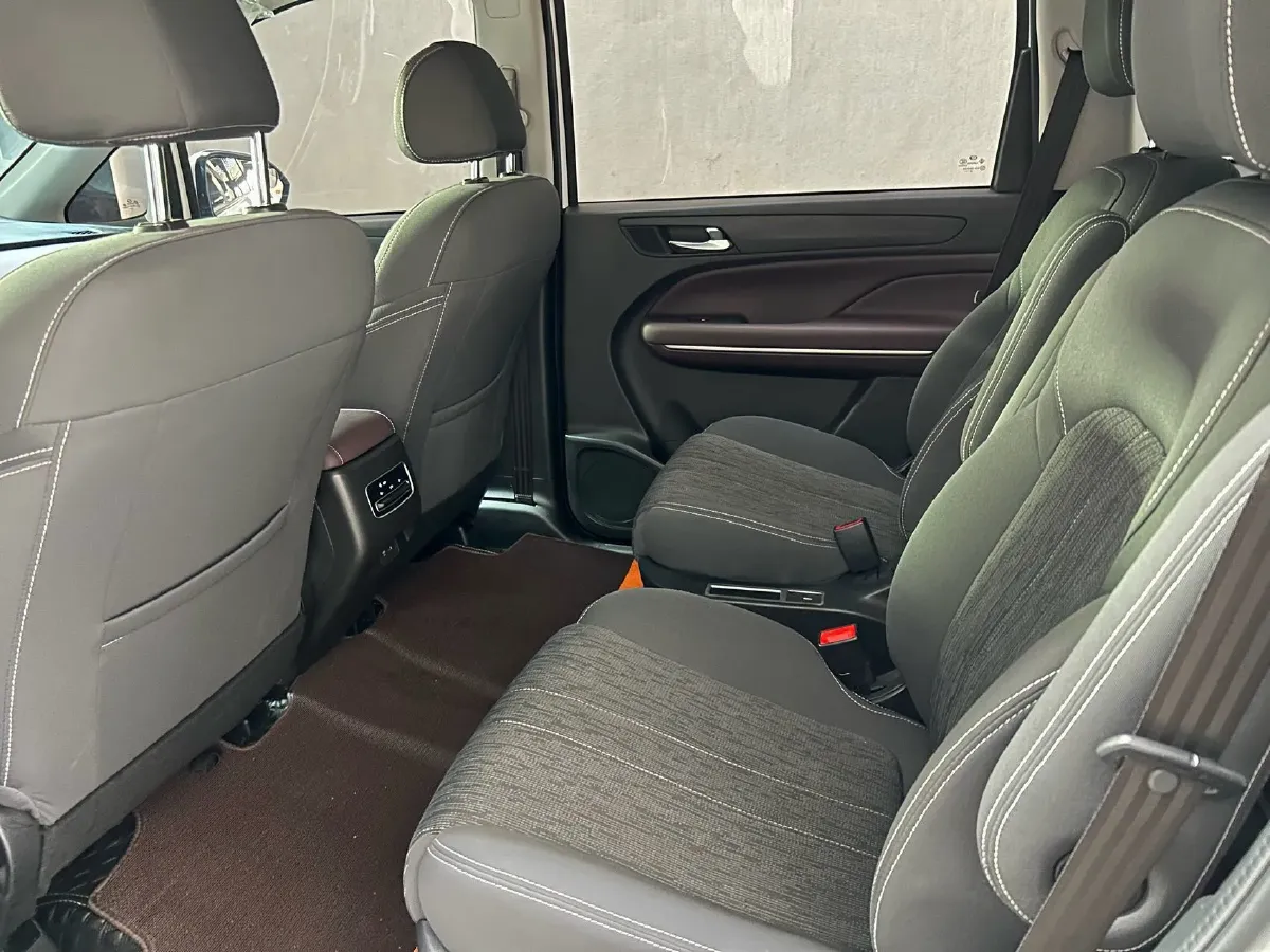 2021 GAC Trumpchi M6 1.5T 169HP L4 7DCT,autocango,china used car exporter,china ev exporter,chinese used car exporter,chinese used ev exporter