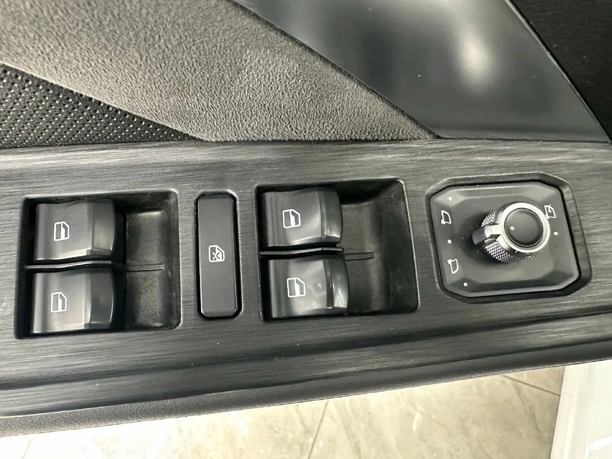 2021 Haval H6 1.5T 150HP L4 7DCT,autocango,china used car exporter,china ev exporter,chinese used car exporter,chinese used ev exporter