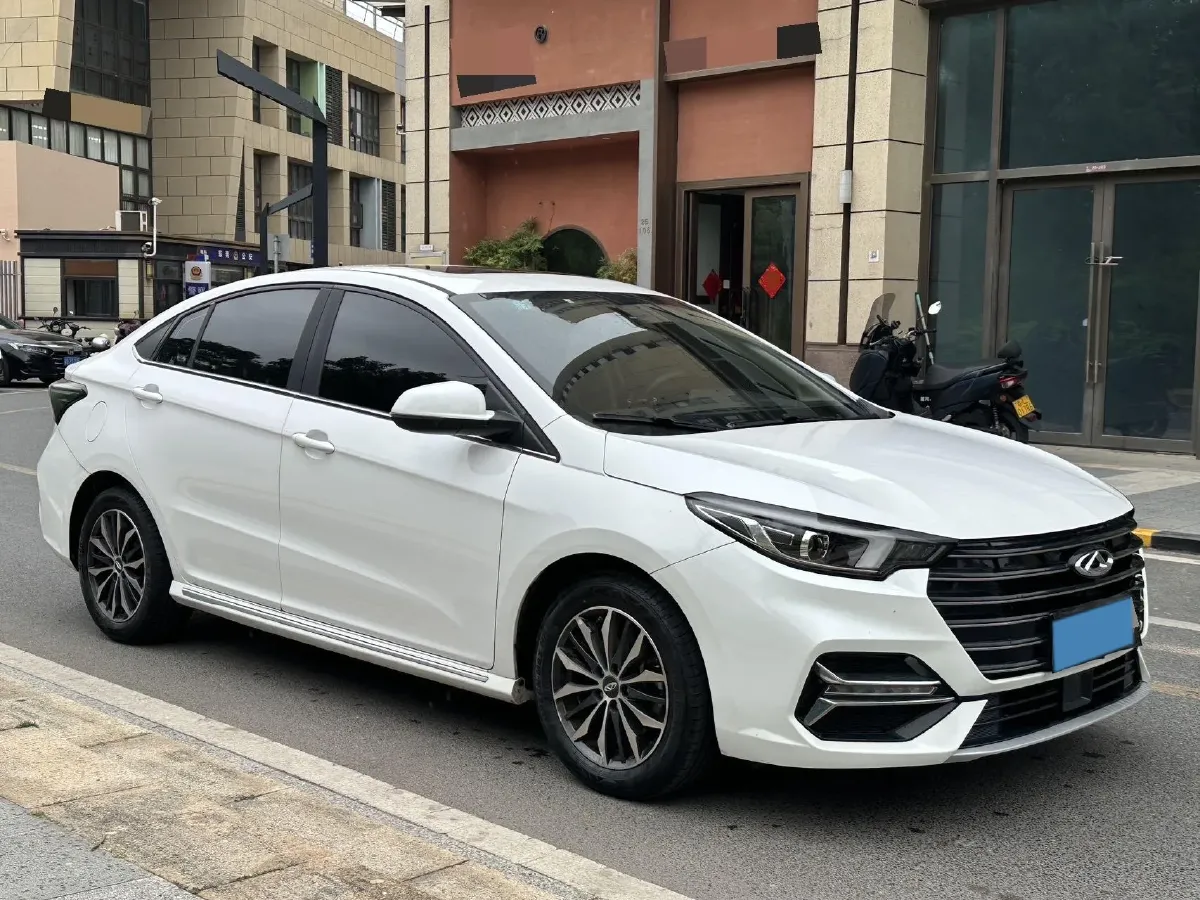 2021 Chery Arrizo 5 Plus 1.5L 116HP L4 5MT,autocango,china used car exporter,china ev exporter,chinese used car exporter,chinese used ev exporter