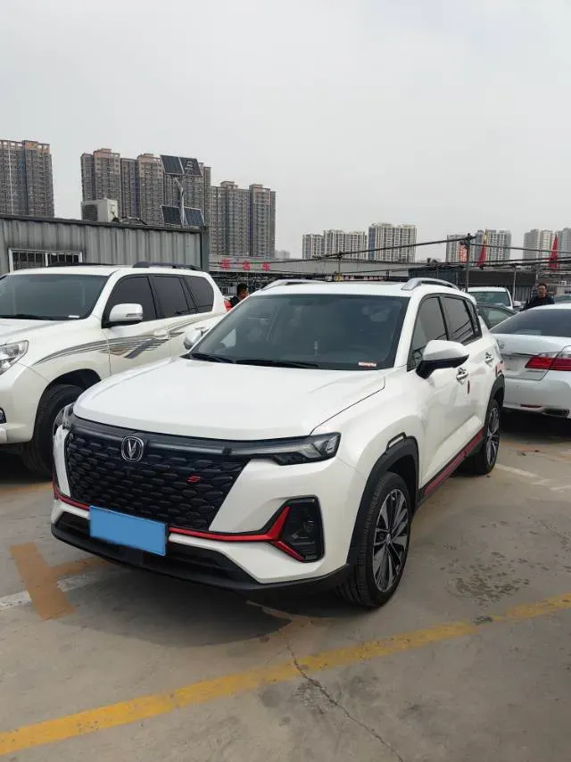 2021 ChangAn CS35 Plus 1.4T 160HP L4 7DCT,autocango,china used car exporter,china ev exporter,chinese used car exporter,chinese used ev exporter