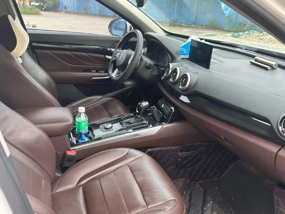 2017 WEY VV7 2.0T 234HP L4 7DCT,autocango,china used car exporter,china ev exporter,chinese used car exporter,chinese used ev exporter