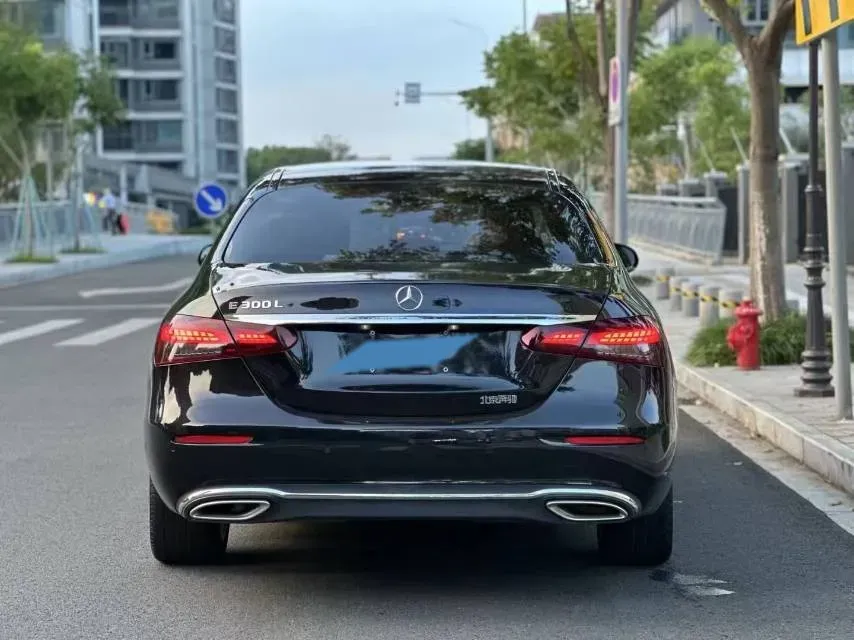 2022 Mercedes-Benz GLC Class 2.0T 258HP L4 9AT,autocango,china used car exporter,china ev exporter,chinese used car exporter,chinese used ev exporter