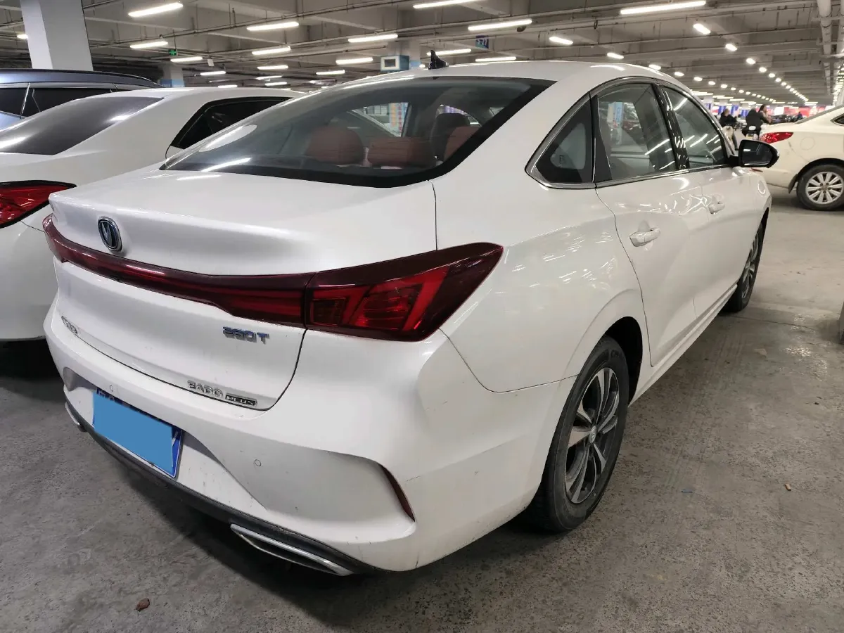 2021 ChangAn Eado 1.4T 160HP L4 7DCT,autocango,china used car exporter,china ev exporter,chinese used car exporter,chinese used ev exporter