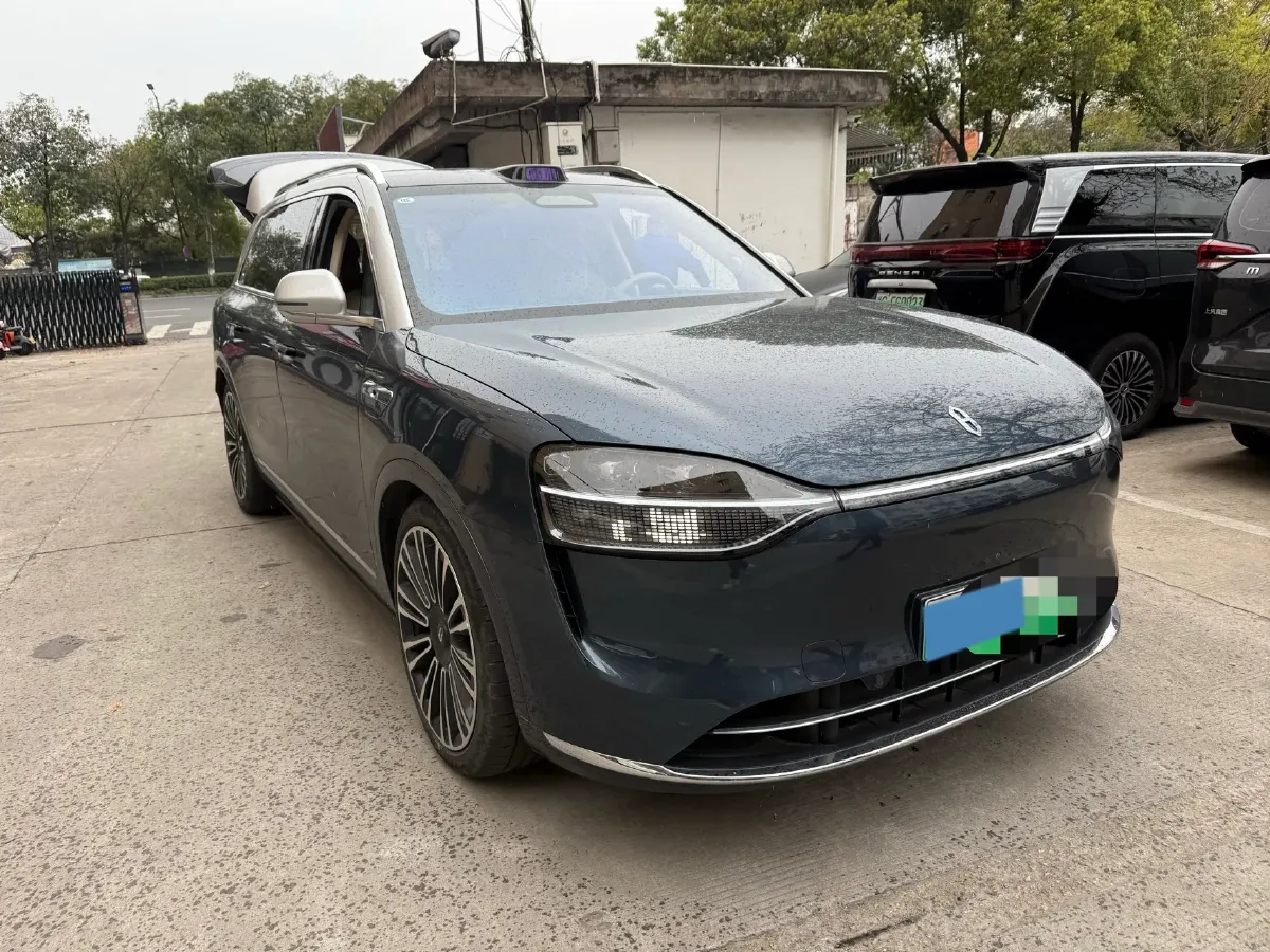 2024 AITO AITO M9 1.5T 152HP L4 REEV 42KWH,autocango,china used car exporter,china ev exporter,chinese used car exporter,chinese used ev exporter