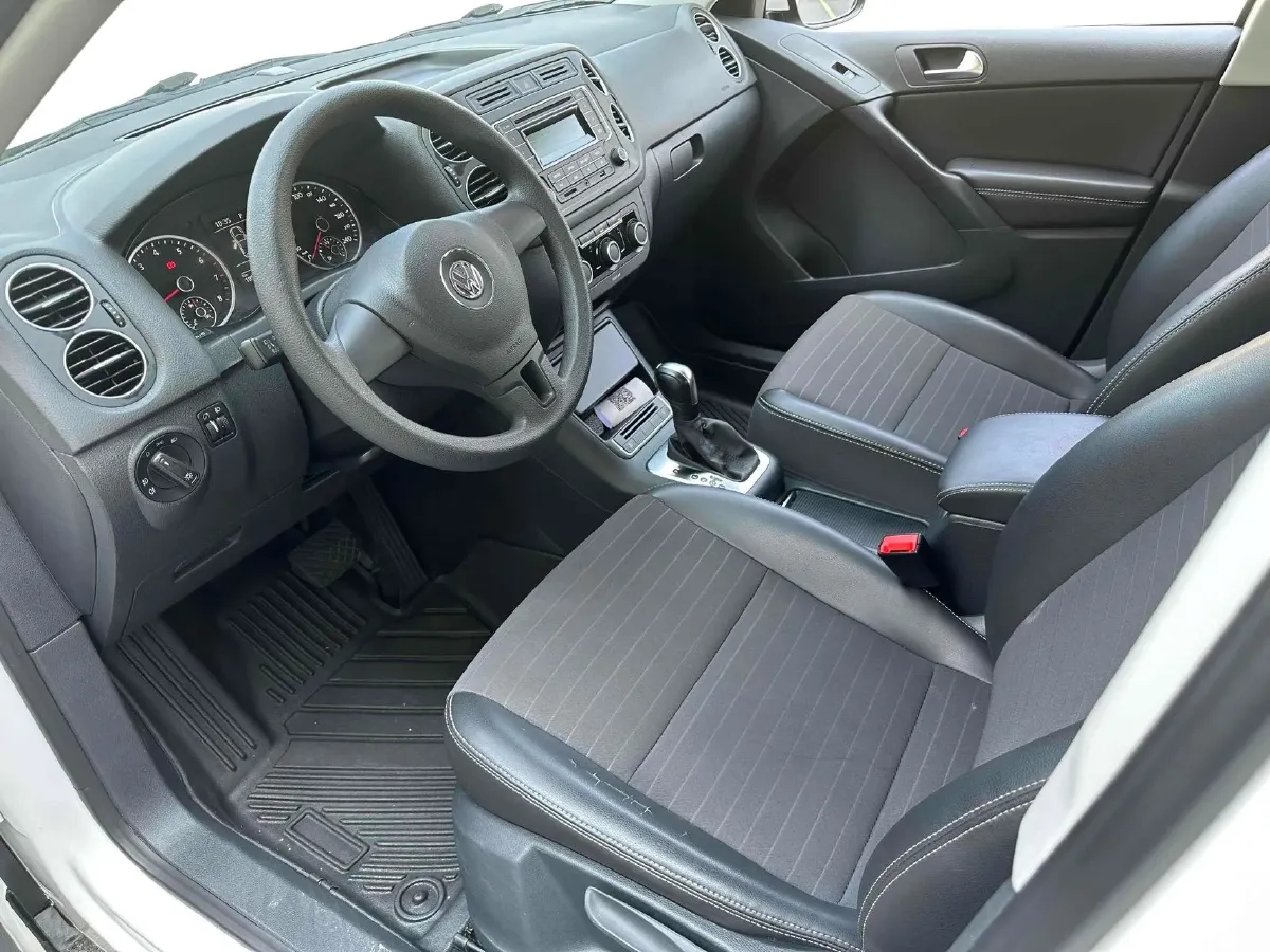 2017 MAXUS T60 2.0T 224HP L4 6AT,autocango,china used car exporter,china ev exporter,chinese used car exporter,chinese used ev exporter