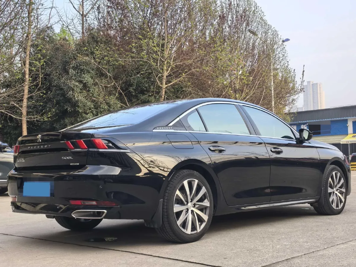 2022 Peugeot 508 1.8T 211HP L4 8AT,autocango,china used car exporter,china ev exporter,chinese used car exporter,chinese used ev exporter