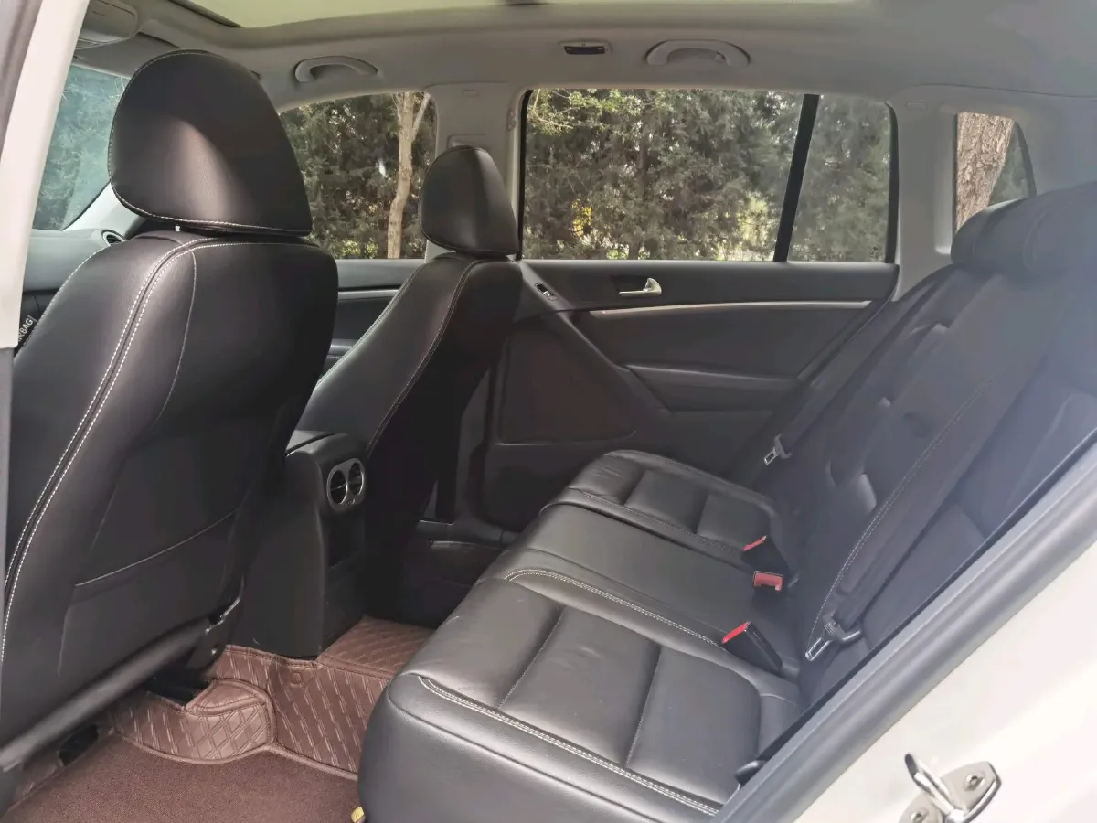 2017 Haval H9 2.0T 190HP L4 8AT,autocango,china used car exporter,china ev exporter,chinese used car exporter,chinese used ev exporter