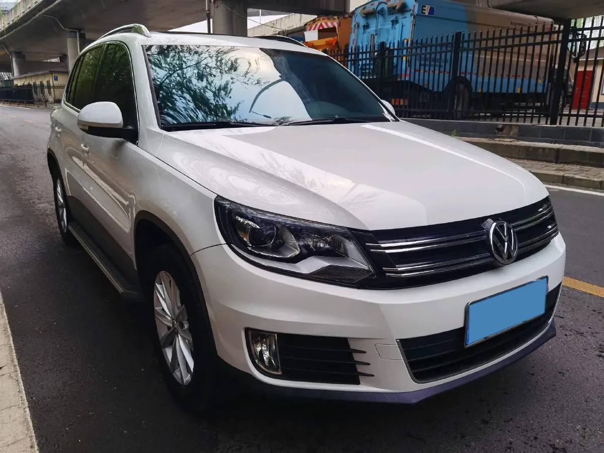 2017 Haval H9 2.0T 190HP L4 8AT,autocango,china used car exporter,china ev exporter,chinese used car exporter,chinese used ev exporter