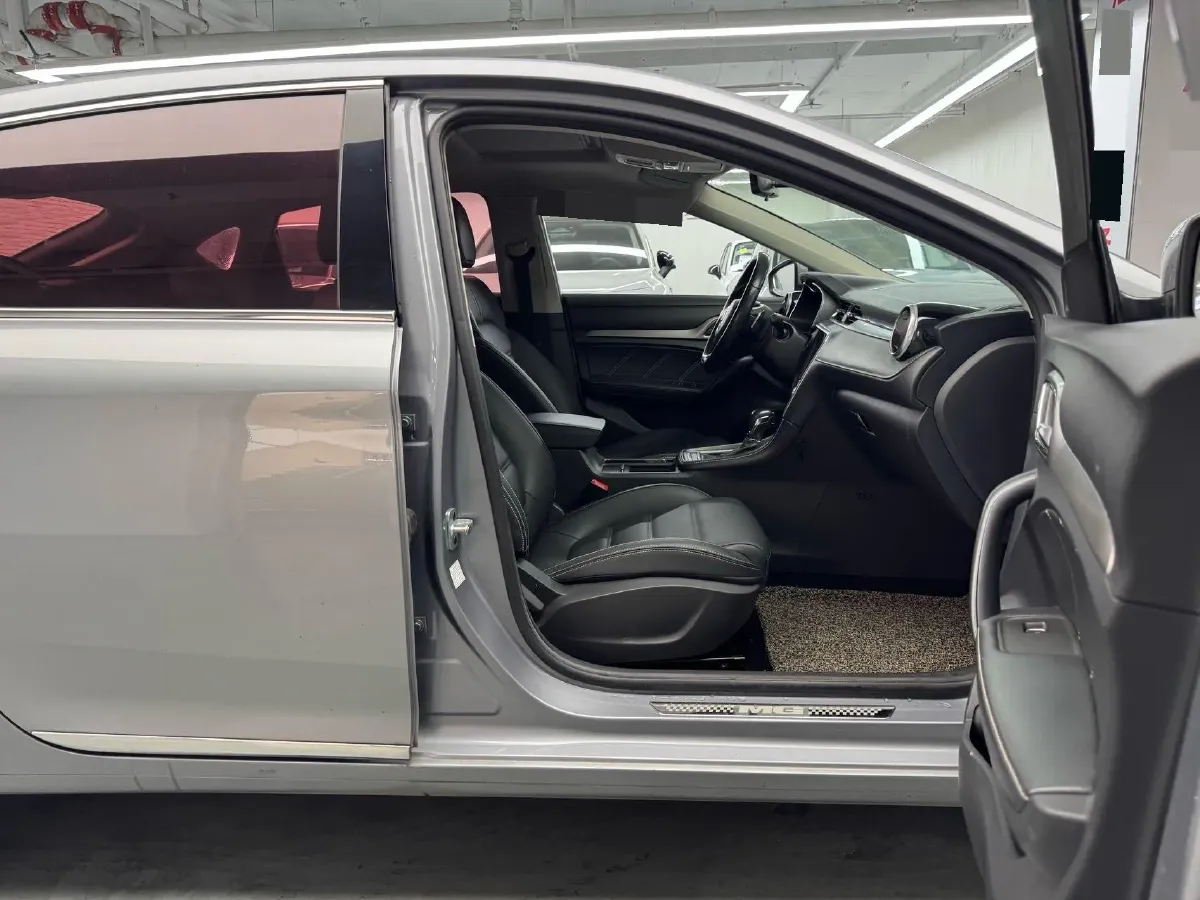 2017 MG MG6 1.5T 169HP L4 7DCT,autocango,china used car exporter,china ev exporter,chinese used car exporter,chinese used ev exporter