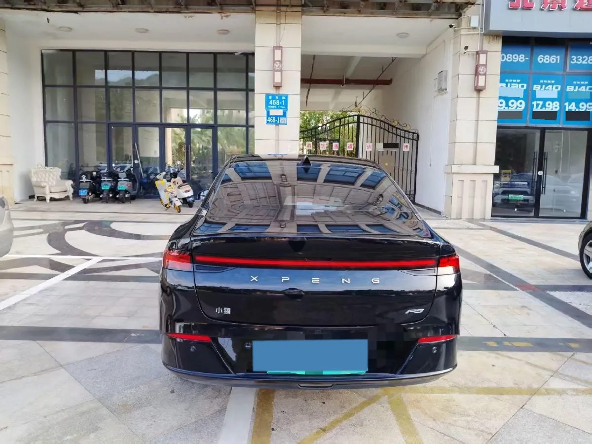 2023 Xpeng P5 BEV 55.5KWH,autocango,china used car exporter,china ev exporter,chinese used car exporter,chinese used ev exporter