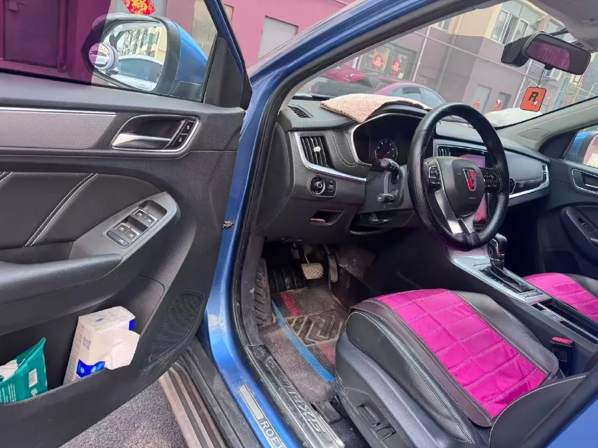 2019 Roewe i6 1.5T 169HP L4 7DCT,autocango,china used car exporter,china ev exporter,chinese used car exporter,chinese used ev exporter