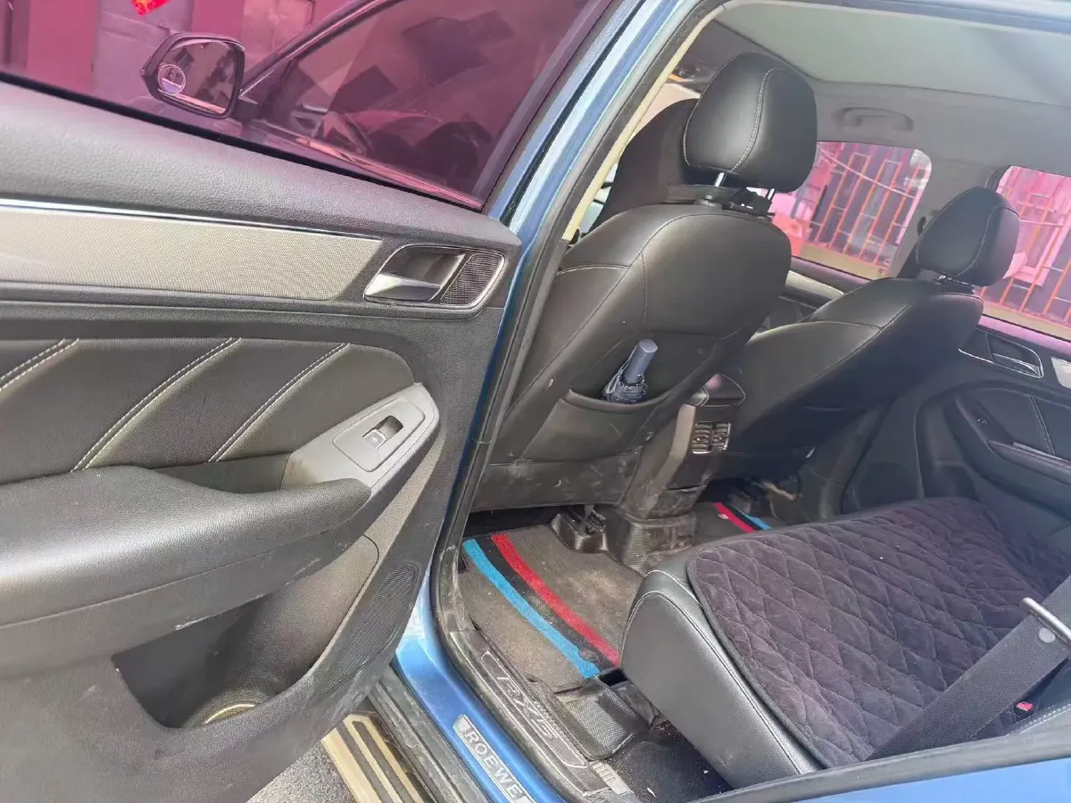 2019 Roewe i6 1.5T 169HP L4 7DCT,autocango,china used car exporter,china ev exporter,chinese used car exporter,chinese used ev exporter