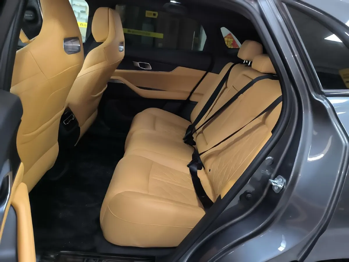 2021 ChangAn UNI-K 2.0T 233HP L4 8AT,autocango,china used car exporter,china ev exporter,chinese used car exporter,chinese used ev exporter