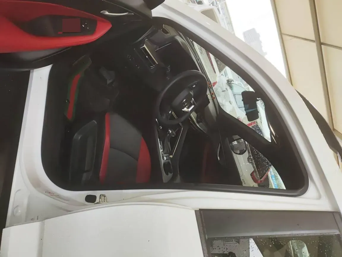 2021 ChangAn CS35 Plus 1.4T 160HP L4 7DCT,autocango,china used car exporter,china ev exporter,chinese used car exporter,chinese used ev exporter