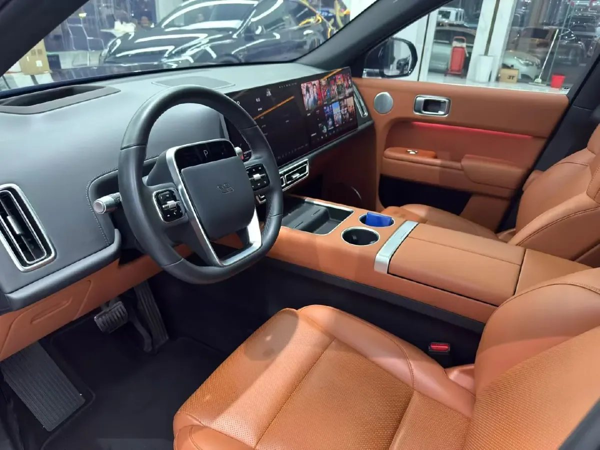 2023 Li L7 Range Extended 154HP REEV 40.9KWH,autocango,china used car exporter,china ev exporter,chinese used car exporter,chinese used ev exporter