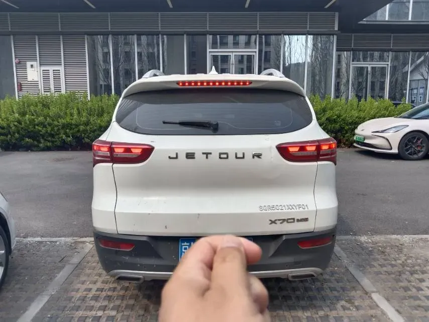 2019 Jetour X70 1.5T 156HP L4 6DCT,autocango,china used car exporter,china ev exporter,chinese used car exporter,chinese used ev exporter
