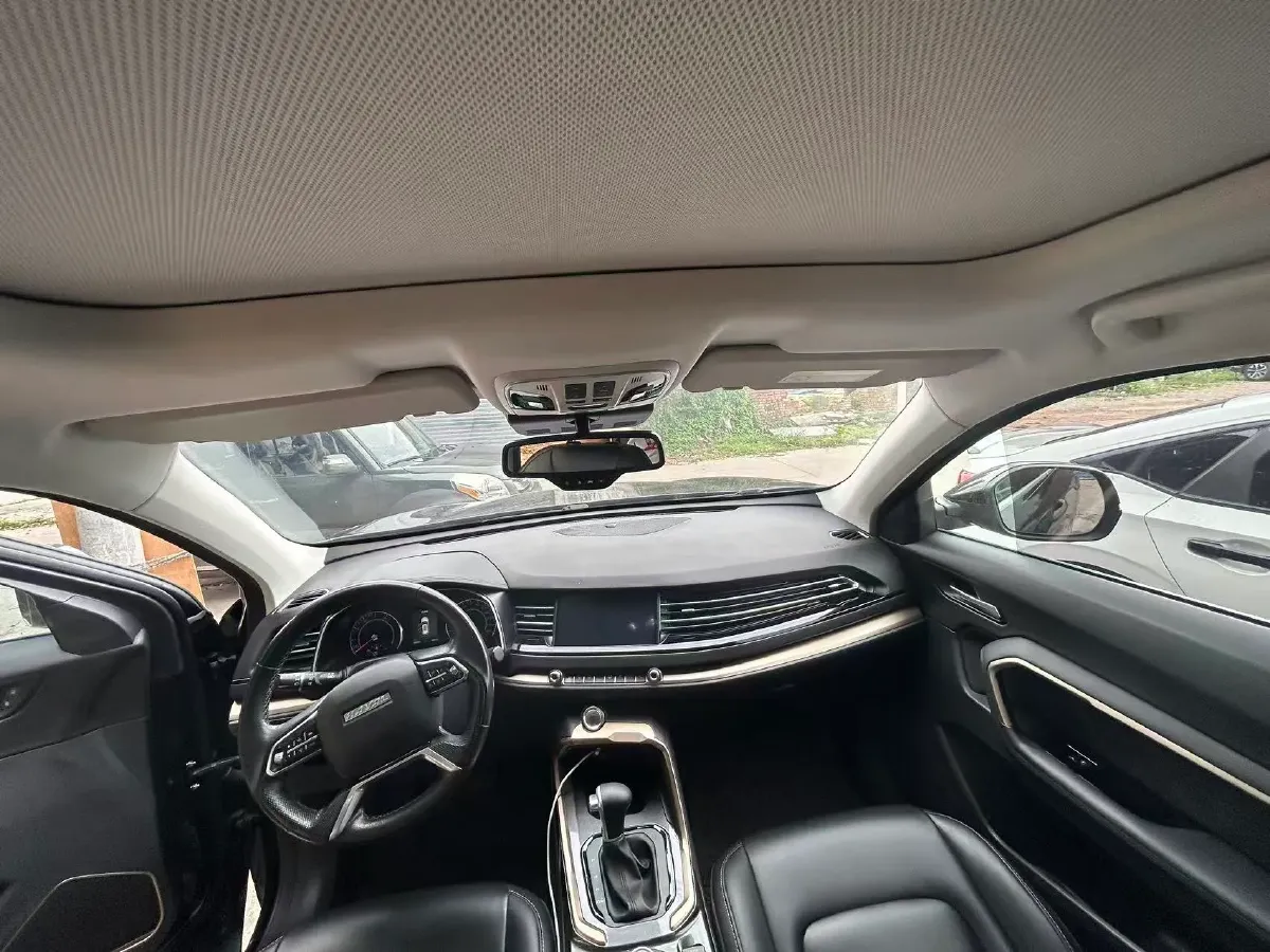 2019 Haval H6 1.5T 169HP L4 7DCT,autocango,china used car exporter,china ev exporter,chinese used car exporter,chinese used ev exporter