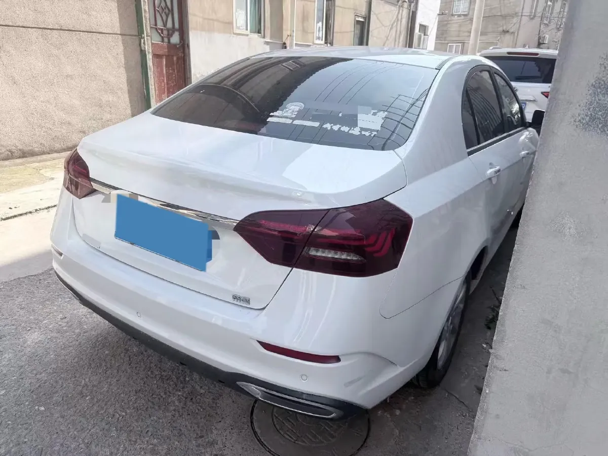 2020 Geely Emgrand 1.5L 109HP L4 5MT,autocango,china used car exporter,china ev exporter,chinese used car exporter,chinese used ev exporter