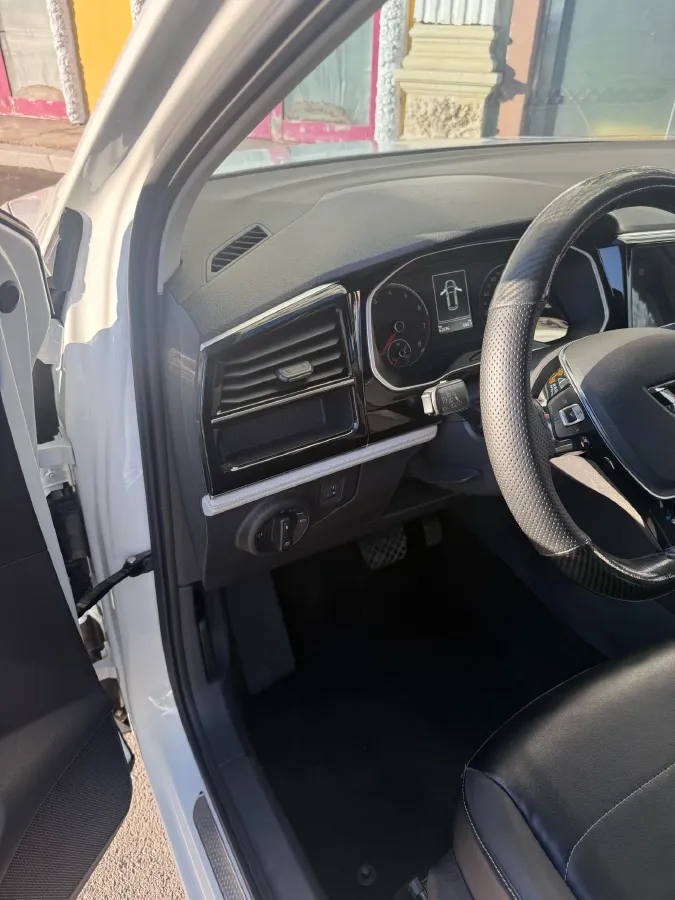 2022 Jetta VS7 1.4T 150HP L4 6AT,autocango,china used car exporter,china ev exporter,chinese used car exporter,chinese used ev exporter