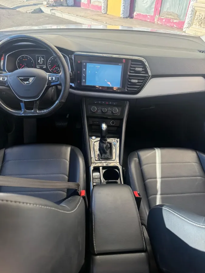 2022 Jetta VS7 1.4T 150HP L4 6AT,autocango,china used car exporter,china ev exporter,chinese used car exporter,chinese used ev exporter