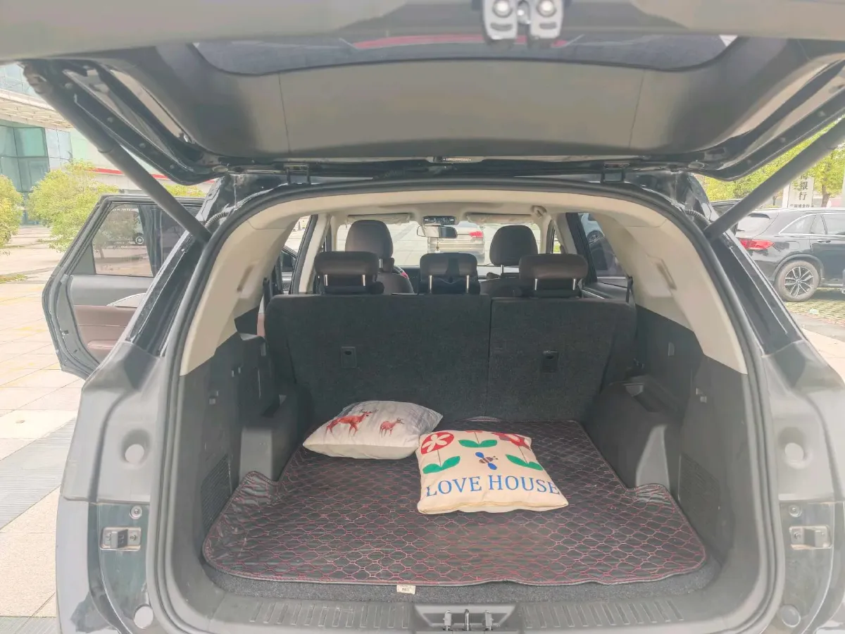 2023 Jetour X90 Plus 1.6T 197HP L4 7DCT,autocango,china used car exporter,china ev exporter,chinese used car exporter,chinese used ev exporter