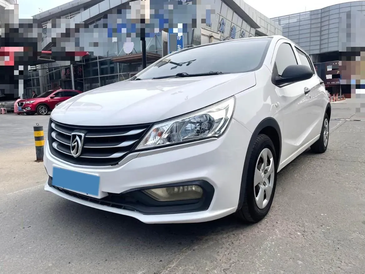 2017 BaoJun 310W 1.2L 82HP L4 6MT,autocango,china used car exporter,china ev exporter,chinese used car exporter,chinese used ev exporter
