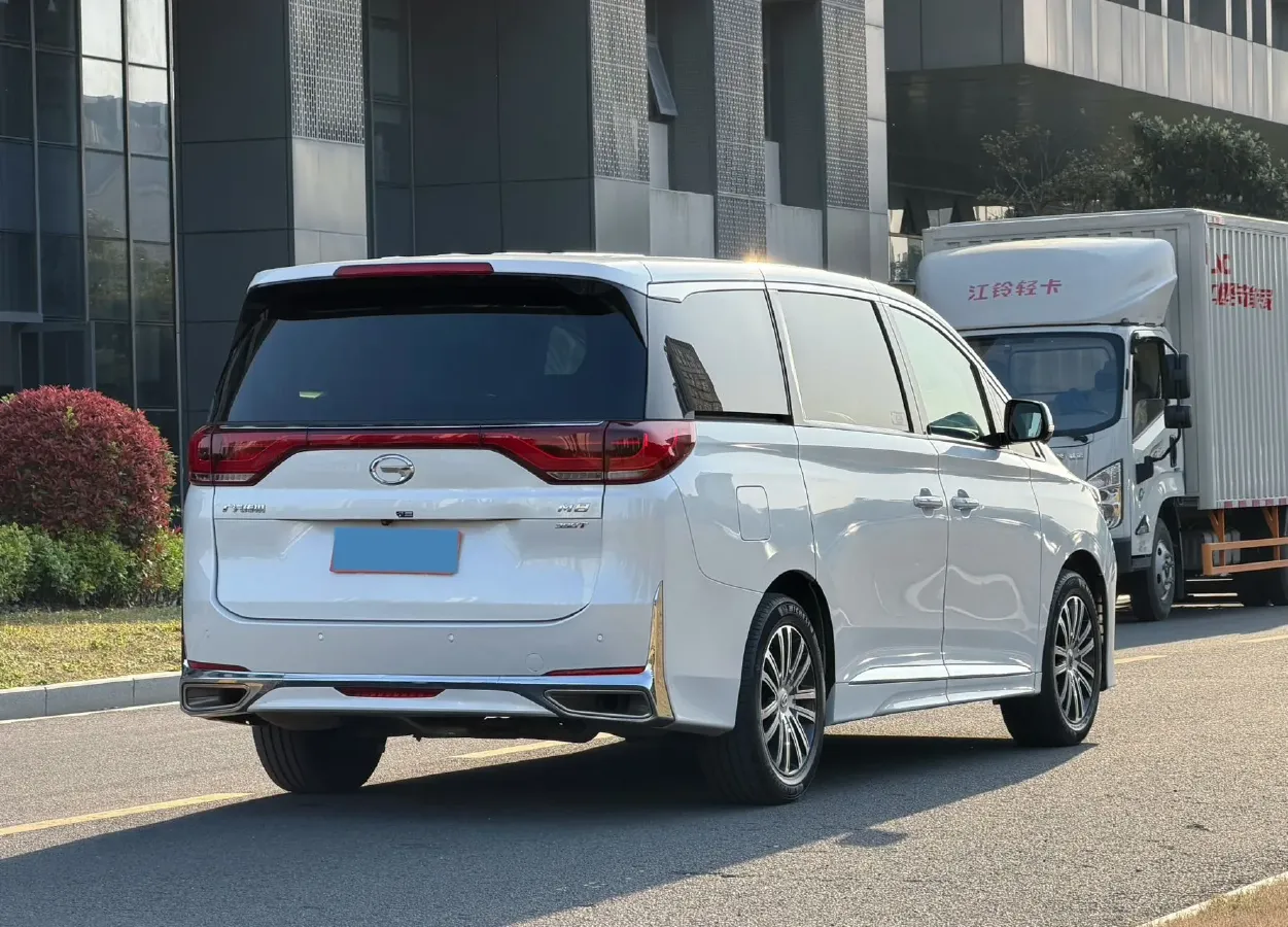 2023 GAC Trumpchi M8 2.0T 252HP L4 8AT,autocango,china used car exporter,china ev exporter,chinese used car exporter,chinese used ev exporter