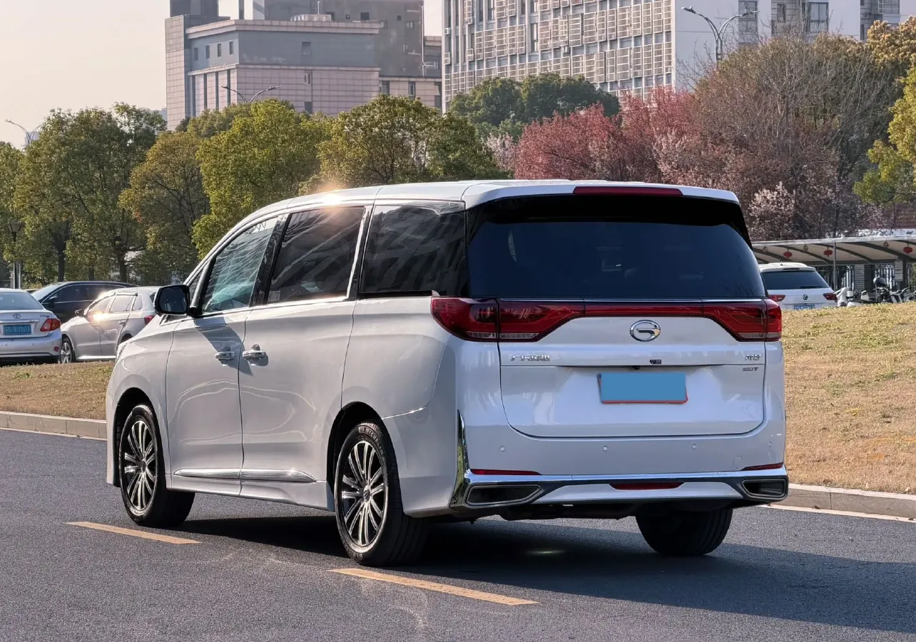 2023 GAC Trumpchi M8 2.0T 252HP L4 8AT,autocango,china used car exporter,china ev exporter,chinese used car exporter,chinese used ev exporter