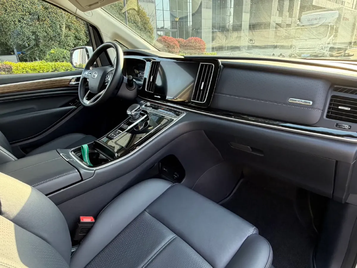 2023 GAC Trumpchi M8 2.0T 252HP L4 8AT,autocango,china used car exporter,china ev exporter,chinese used car exporter,chinese used ev exporter