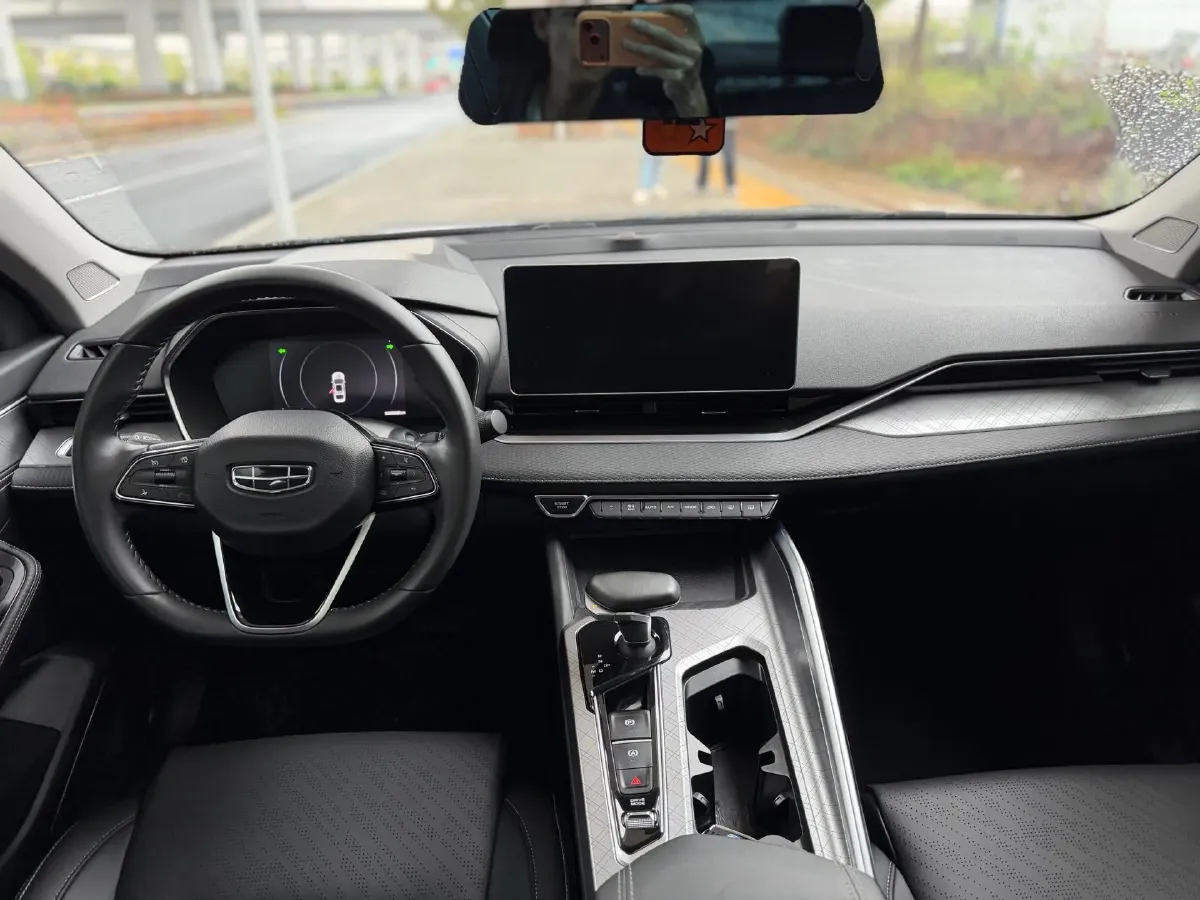 2021 Geely Preface 2.0T 190HP L4 7DCT,autocango,china used car exporter,china ev exporter,chinese used car exporter,chinese used ev exporter