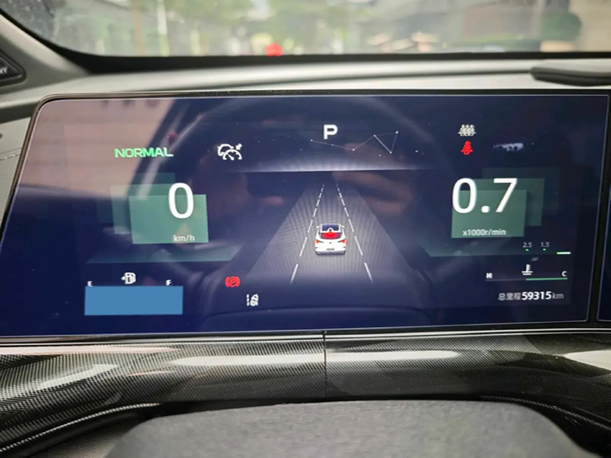 2022 ChangAn UNI-T 1.5T 188HP L4 7DCT,autocango,china used car exporter,china ev exporter,chinese used car exporter,chinese used ev exporter