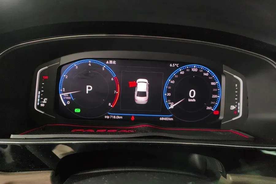 2019 Volvo V40 1.5T 152HP L4 6AT,autocango,china used car exporter,china ev exporter,chinese used car exporter,chinese used ev exporter