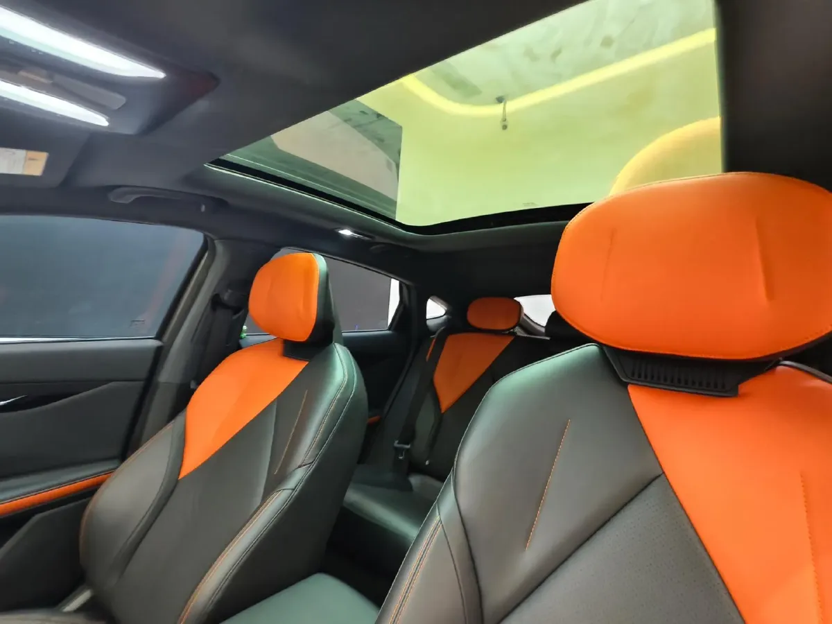 2023 ChangAn UNI-V iDD 1.5T 170HP L4 6TCT PHEV 18.4KWH,autocango,china used car exporter,china ev exporter,chinese used car exporter,chinese used ev exporter