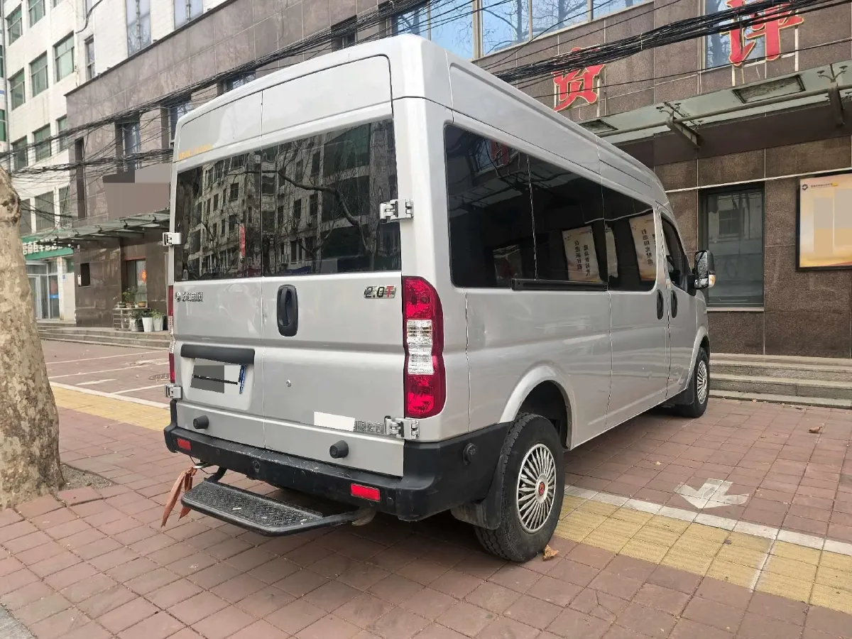 2023 DongFeng DFAC YuFeng 2.0T 136HP L4 7DCT,autocango,china used car exporter,china ev exporter,chinese used car exporter,chinese used ev exporter