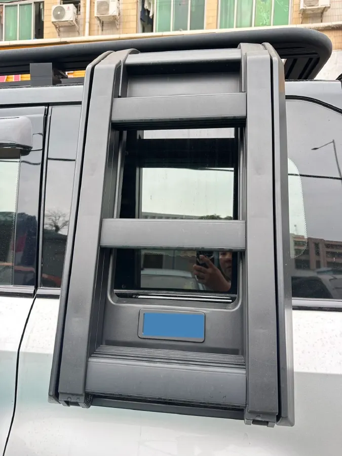 2024 Dongfeng RuiQi 7 2.0T 228HP L4 8AT,autocango,china used car exporter,china ev exporter,chinese used car exporter,chinese used ev exporter