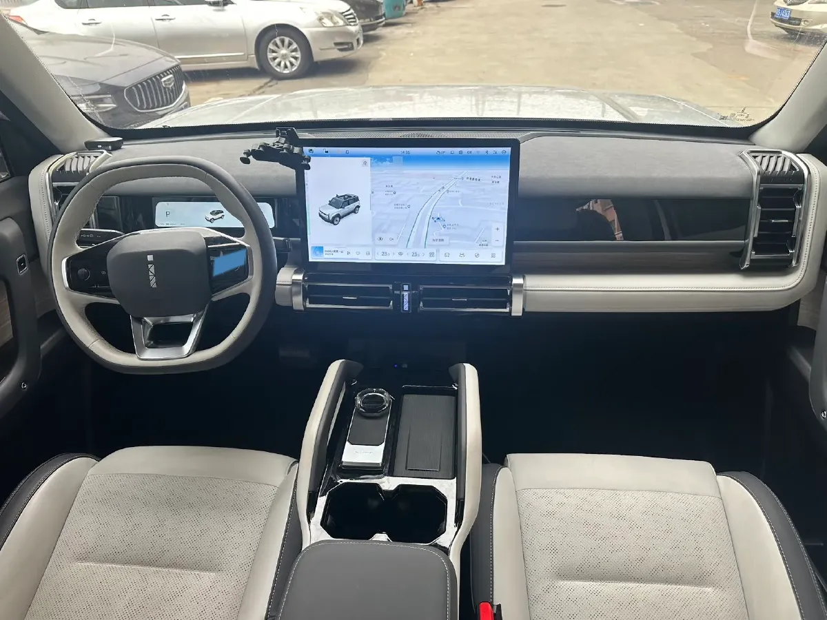 2024 Dongfeng RuiQi 7 2.0T 228HP L4 8AT,autocango,china used car exporter,china ev exporter,chinese used car exporter,chinese used ev exporter