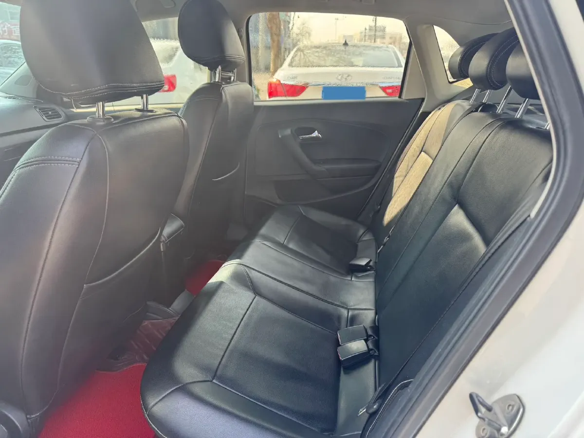 2016 Volkswagen Polo 1.4L 90HP L4 6AT,autocango,china used car exporter,china ev exporter,chinese used car exporter,chinese used ev exporter