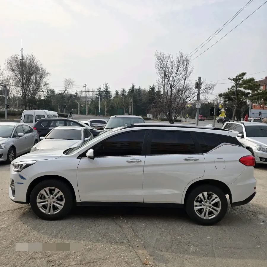 2019 Haval M6 1.5T 150HP L4 7DCT,autocango,china used car exporter,china ev exporter,chinese used car exporter,chinese used ev exporter