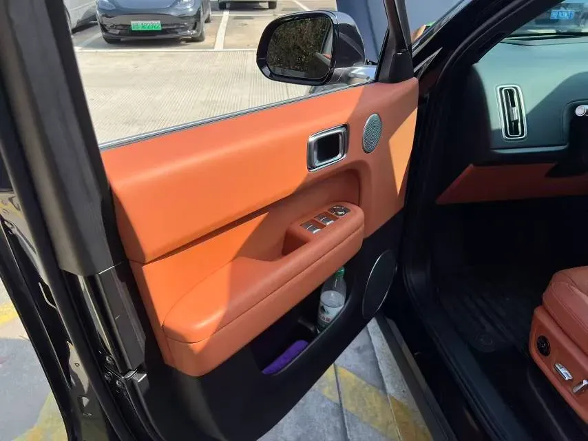 2024 Li L6 Range Extended 154HP L4 REEV 36.8KWH,autocango,china used car exporter,china ev exporter,chinese used car exporter,chinese used ev exporter