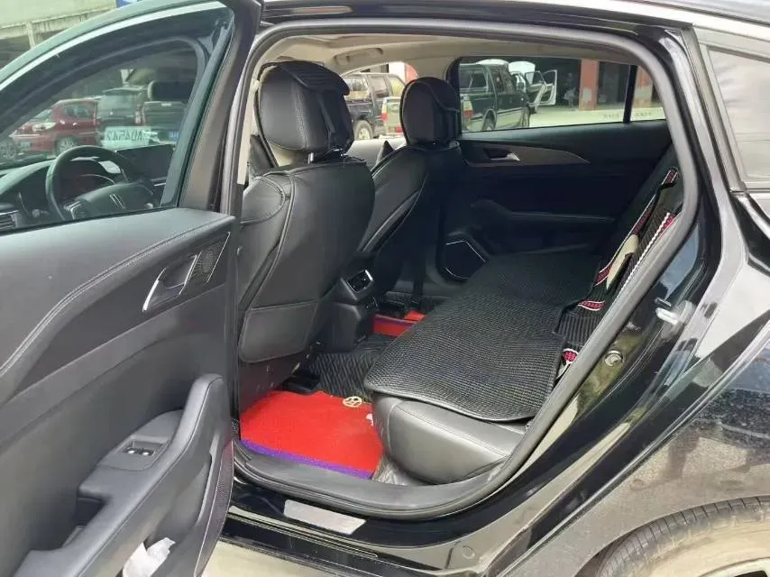 2020 HongQi H5 1.8T 197HP L4 6AT,autocango,china used car exporter,china ev exporter,chinese used car exporter,chinese used ev exporter