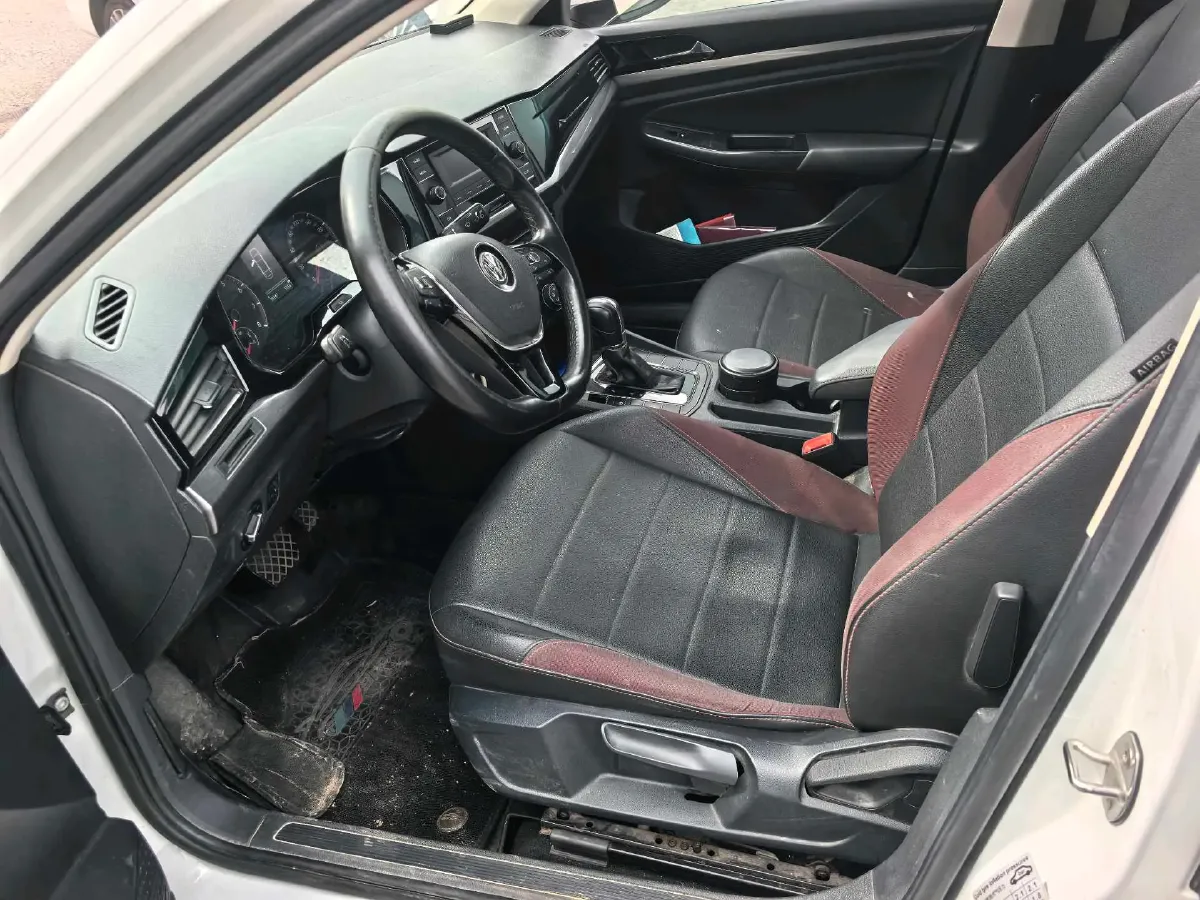 2019 Bestune T77 1.2T 143HP L4 7DCT,autocango,china used car exporter,china ev exporter,chinese used car exporter,chinese used ev exporter