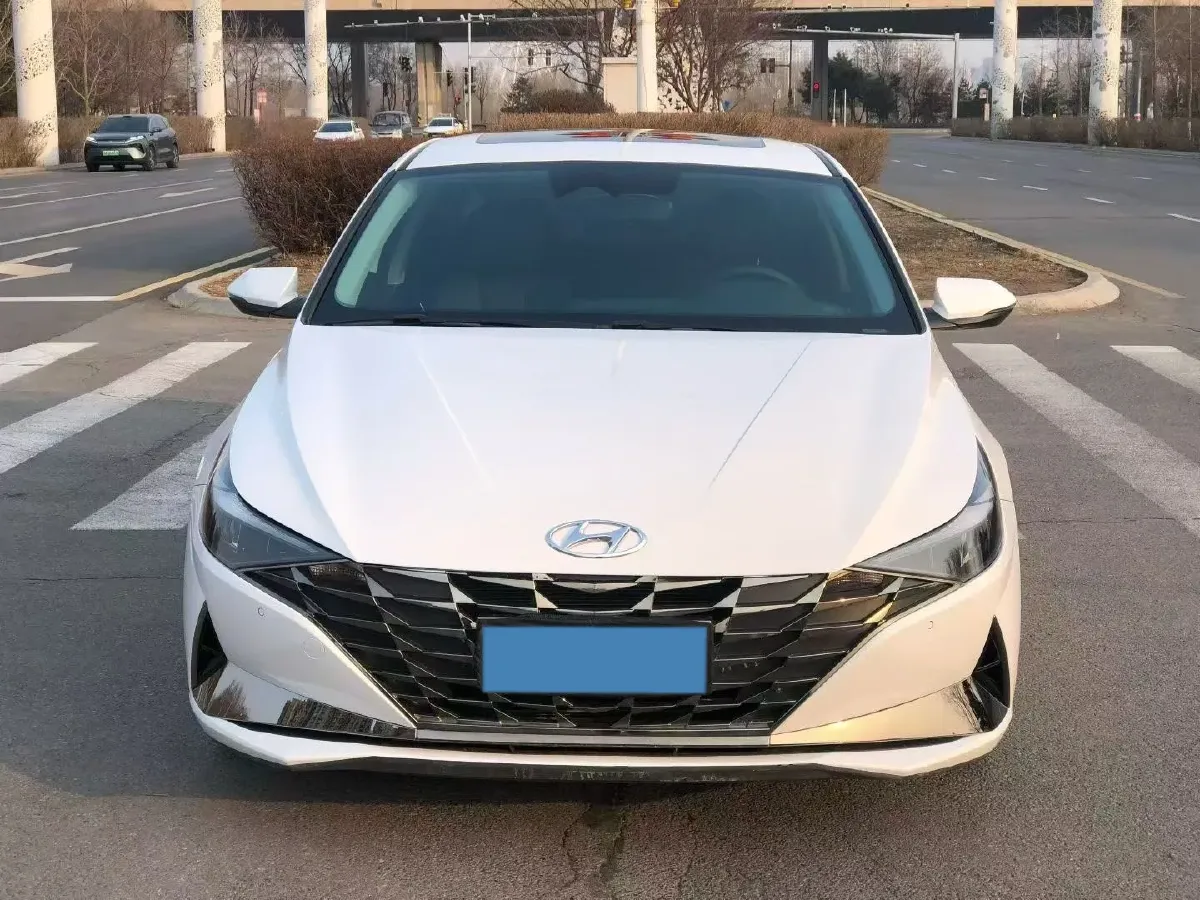 2023 Hyundai Elantra 1.5L 115HP L4 CVT,autocango,china used car exporter,china ev exporter,chinese used car exporter,chinese used ev exporter