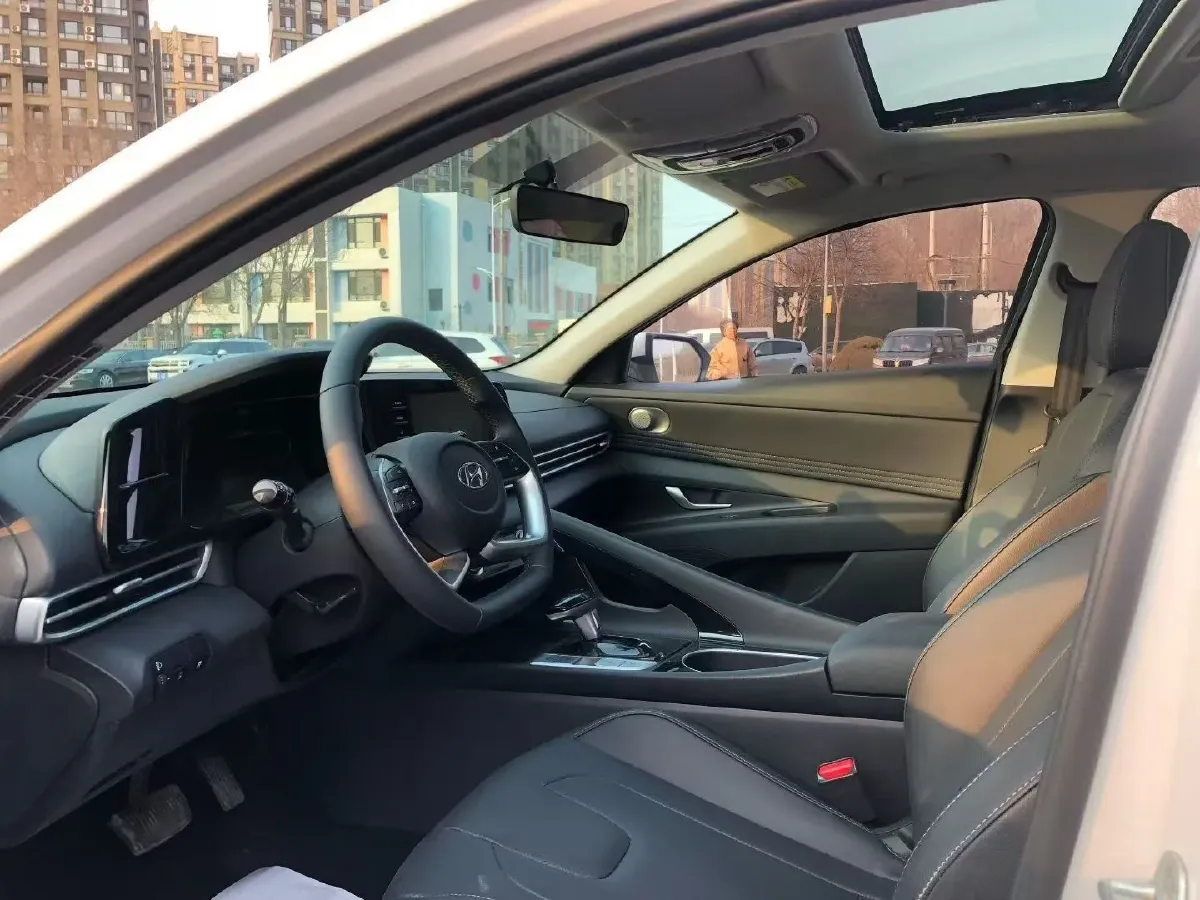 2023 Hyundai Elantra 1.5L 115HP L4 CVT,autocango,china used car exporter,china ev exporter,chinese used car exporter,chinese used ev exporter