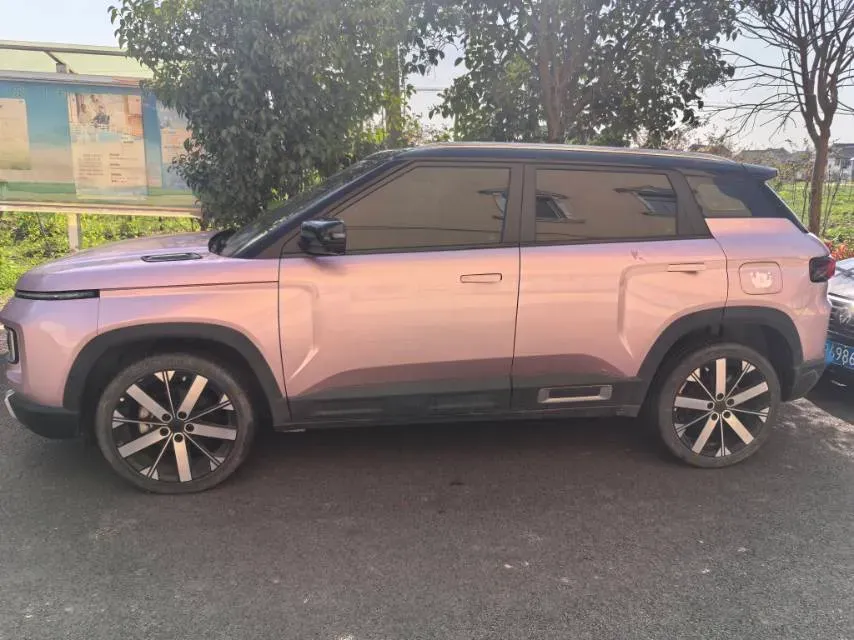 2023 Geely ICON 1.5T 181HP L4 7DCT,autocango,china used car exporter,china ev exporter,chinese used car exporter,chinese used ev exporter