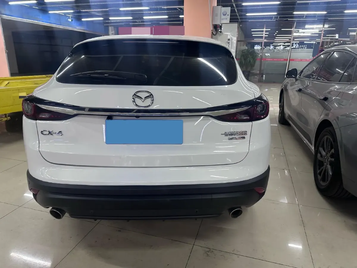 2021 Mazda CX-4 2.0L 158HP L4 6AT,autocango,china used car exporter,china ev exporter,chinese used car exporter,chinese used ev exporter