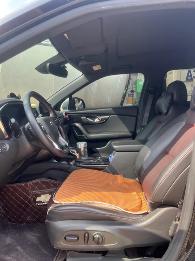 2021 BMW 3 Series 2.0T 156HP L4 8AT,autocango,china used car exporter,china ev exporter,chinese used car exporter,chinese used ev exporter