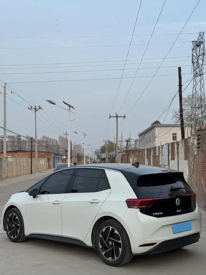 2024 Volkswagen ID.3 BEV 52.8KWH,autocango,china used car exporter,china ev exporter,chinese used car exporter,chinese used ev exporter