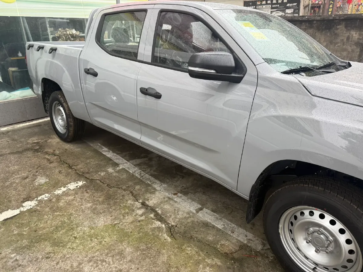 2022 MAXUS T60 2.0T 136HP L4 6MT,autocango,china used car exporter,china ev exporter,chinese used car exporter,chinese used ev exporter